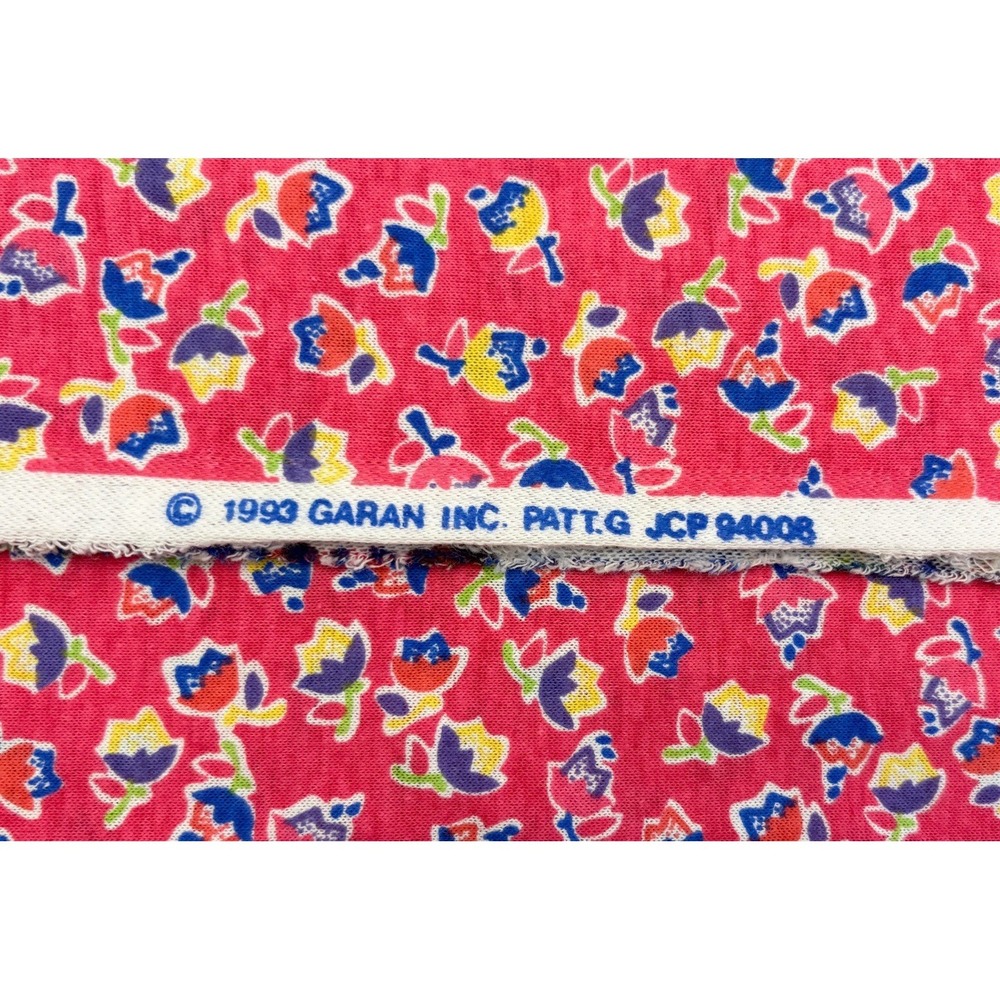 Vintage Fabric Garan Inc Deep Pink Floral Heavy Cotton 1993 83" x 60"